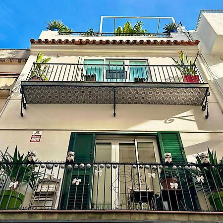 Abbott Apartment - 1 Min From The Beach - 100M2 - Sleeps 8 Σίτζες Εξωτερικό φωτογραφία