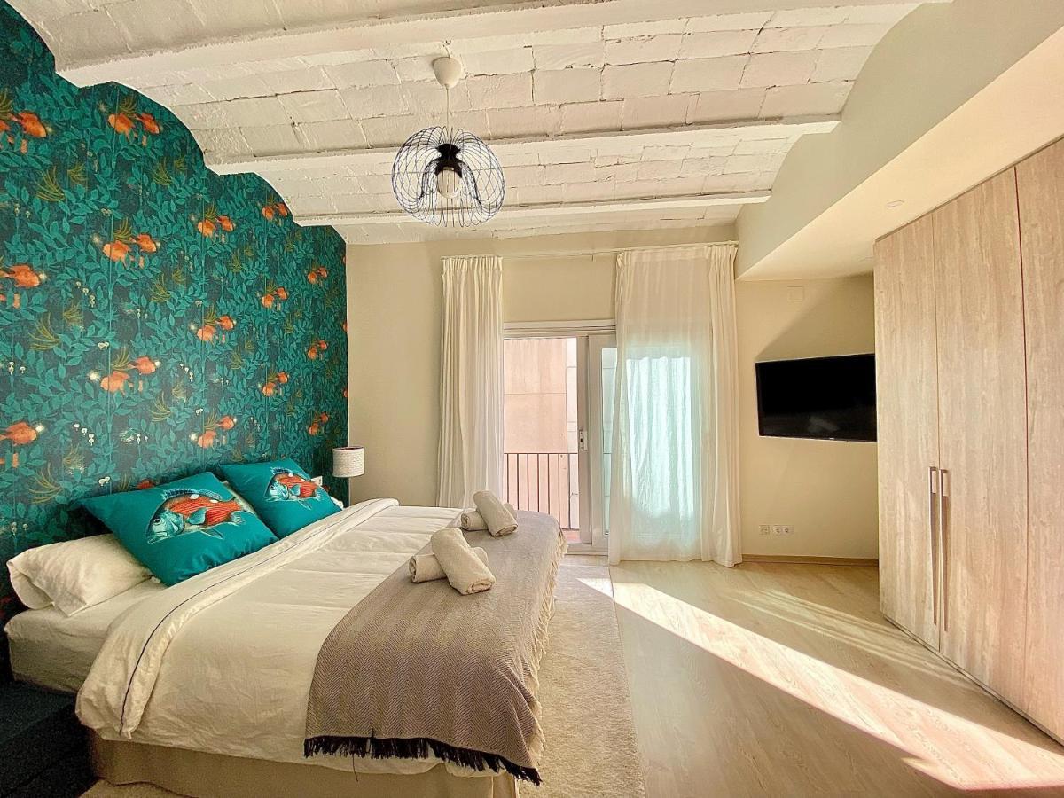 Abbott Apartment - 1 Min From The Beach - 100M2 - Sleeps 8 Σίτζες Εξωτερικό φωτογραφία